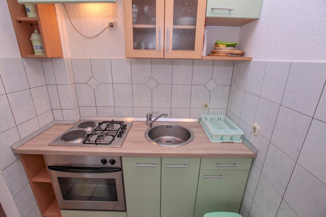 Apartments Mama Рогозница Екстериор снимка