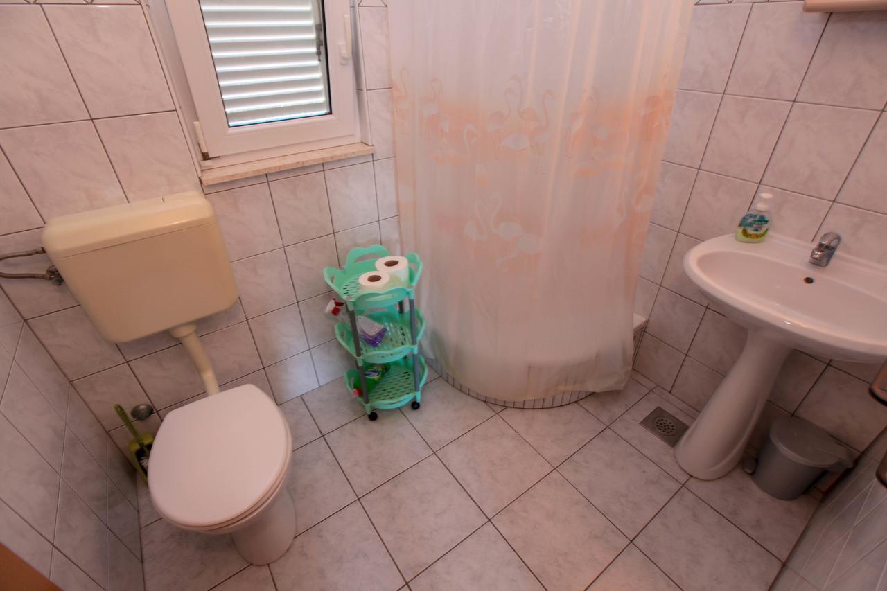 Apartments Mama Рогозница Екстериор снимка