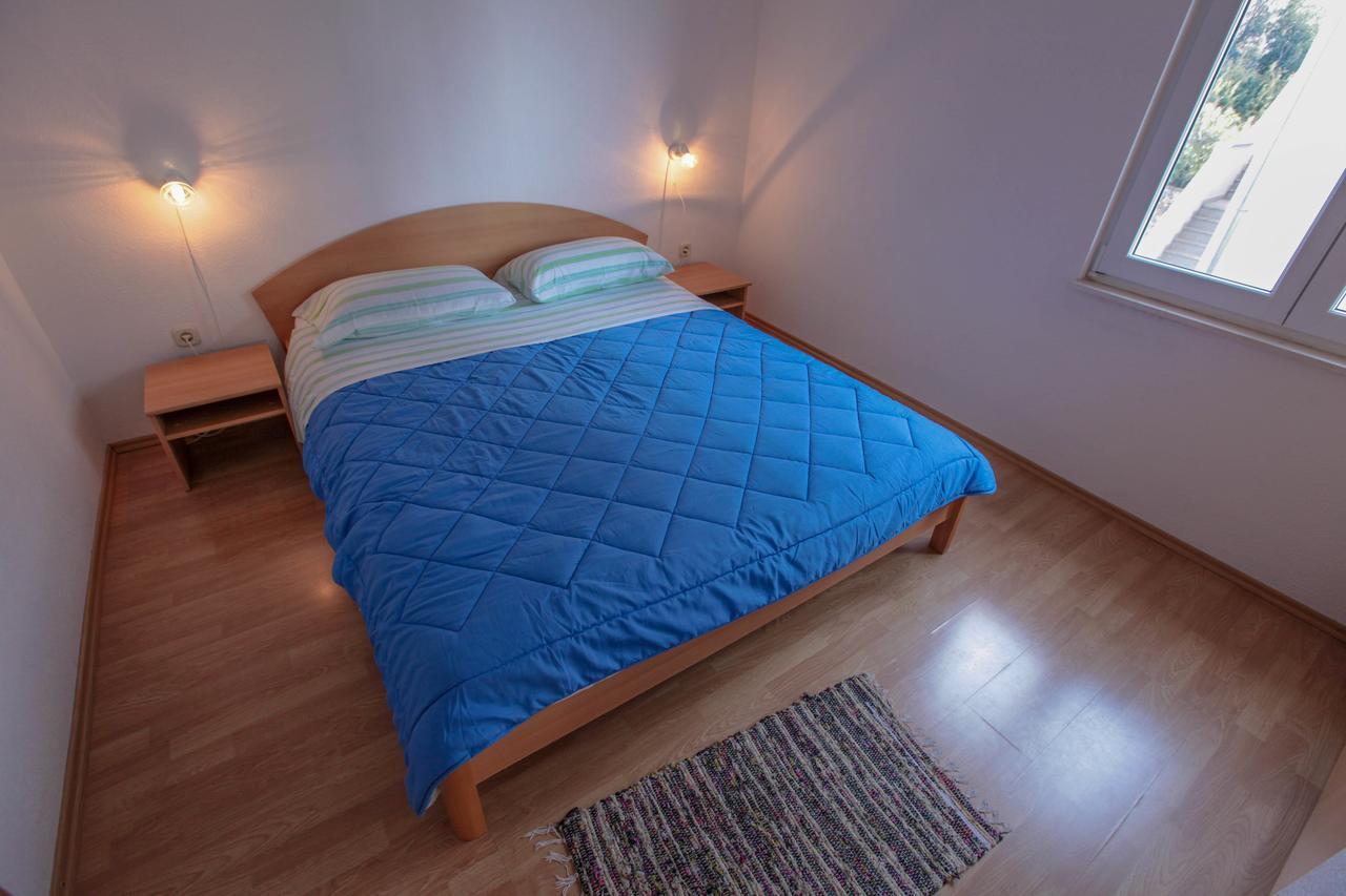 Apartments Mama Рогозница Екстериор снимка